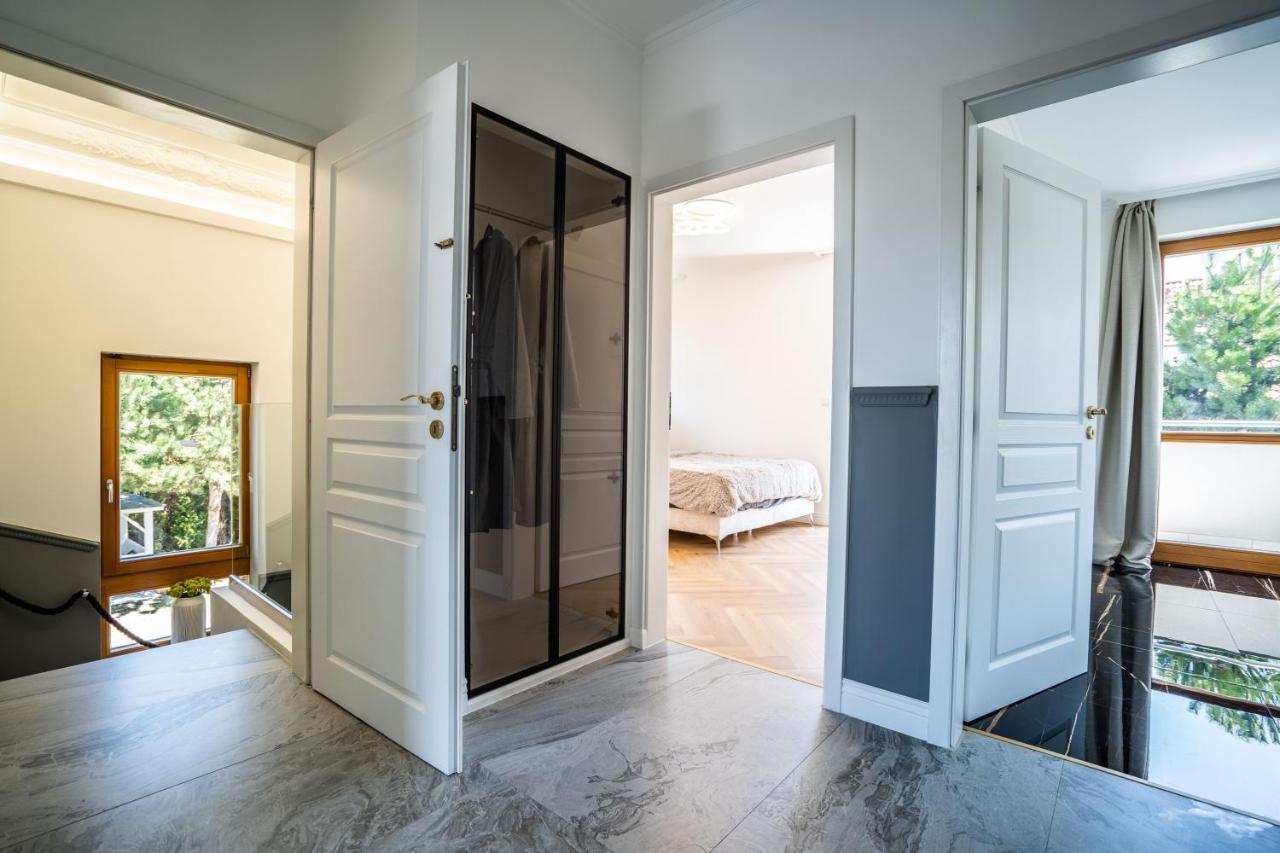 Serenity Prague Villa With Garden Jacuzzi ภายนอก รูปภาพ